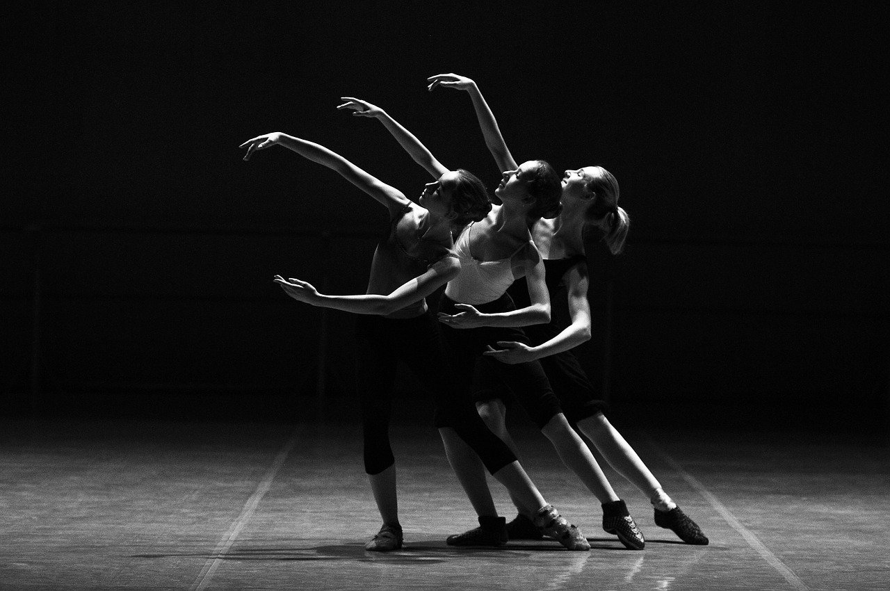 ballerinas, dance, ballet-1376250.jpg